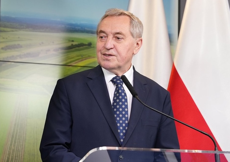 Ile będzie kosztował chleb i cukier? Znamienne słowa ministra rolnictwa