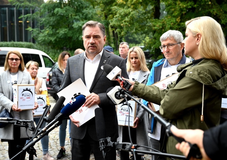  Piotr Duda zarzuca szefowej sejmowej komisji obstrukcję w sprawie emerytur stażowych