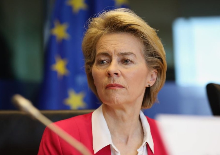 Przewodnicząca Komisji Europejskiej Ursula von der Leyen Histeria niemieckich mediów: „Polski rząd wypowiada wojnę von der Leyen”