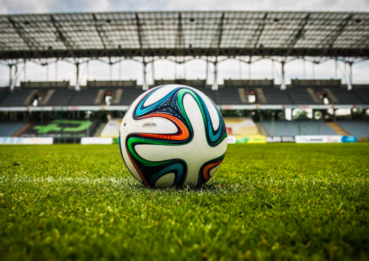Mundial w Katarze rozpocznie się wcześniej. FIFA podała datę