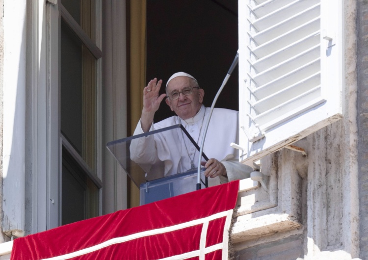 Papież Franciszek Franciszek do zebranych w Łagiewnikach: Bardziej niż kiedykolwiek widzimy dzisiaj znaczenie gestu Jana Pawła II