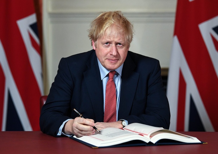 Boris Johnson Zaskoczenie w Wielkiej Brytanii. Członkowie Partii Konserwatywnej wolą Borisa Johnsona