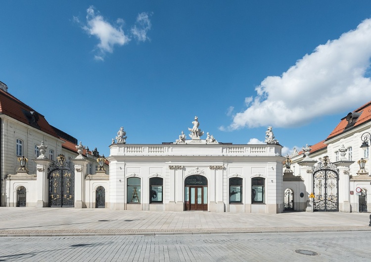 Pałac Potockich, siedziba główna ministerstwa Spotkanie „S” Muzeów i Instytucji Ochrony Zabytków z przedstawicieli MKiDN nie odbyło się 