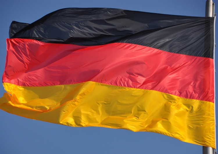 Flaga Niemiec Poseł PiS: Niemcy finansują działalność niektórych partii opozycyjnych [WIDEO]