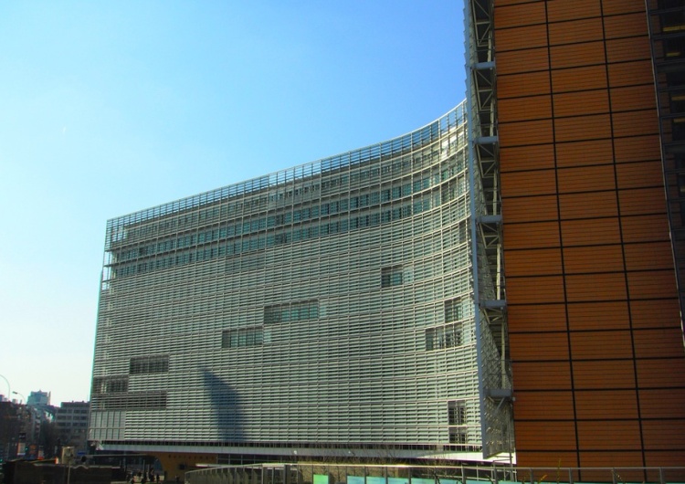 Budynek Komisji Europejskiej w Brukseli Sędzia nieoficjalnie: 