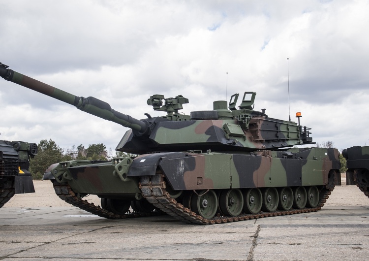 Czołg Abrams „Czołgowe mocarstwo. Polska będzie miała więcej czołgów niż Wielka Brytania, Niemcy, Francja, Holandia, Belgia i Włochy razem wzięte”