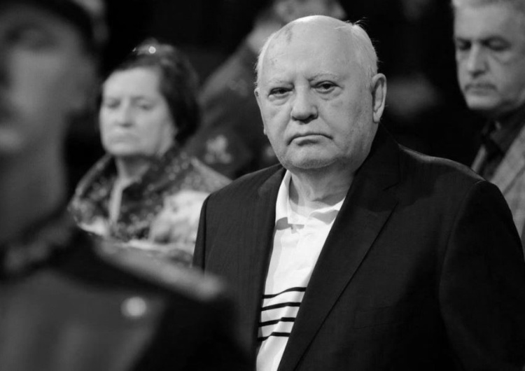 Michaił Gorbaczow Gorbaczow przyjął potajemnie chrzest katolicki? Zaskakujące doniesienia