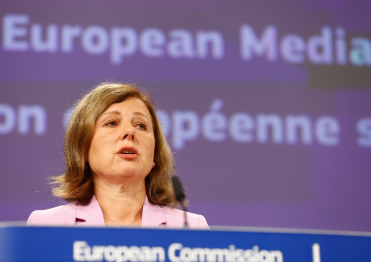  „Kto skaził, ten płaci”. Jourová w Parlamencie Europejskim zabiera głos ws. katastrofy na Odrze