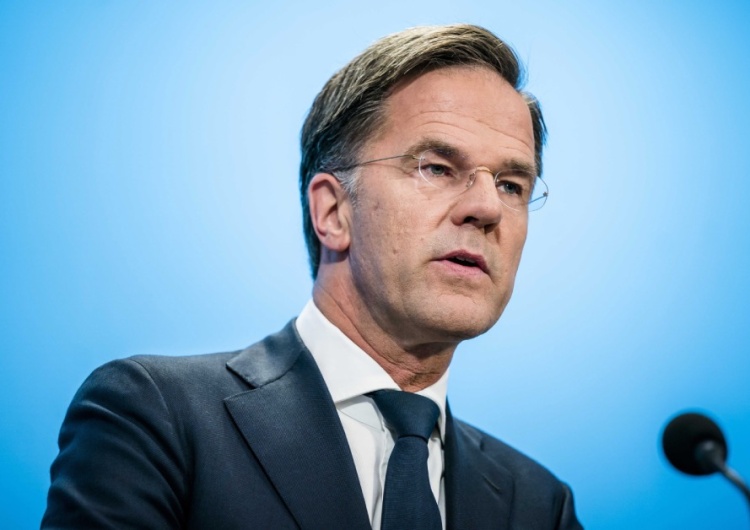 Mark Rutte Rutte ma powody do obaw. Holendrzy chcą rezygnacji rządu i rozpisania nowych wyborów