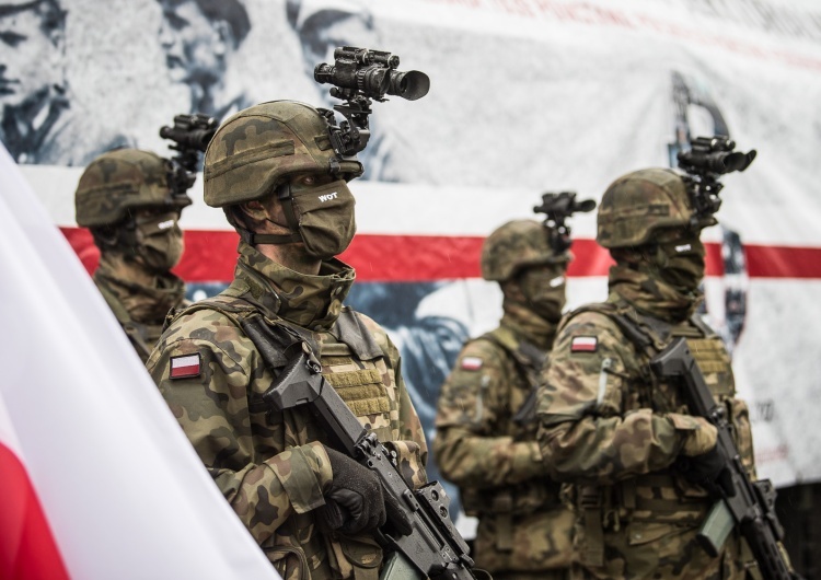 Солдати WOT // fot. gov.pl Непередбачуваний Путін погрожує Польщі. Тим часом, за даними GW... опозиція оголосила про скорочення оборонних закупівель
