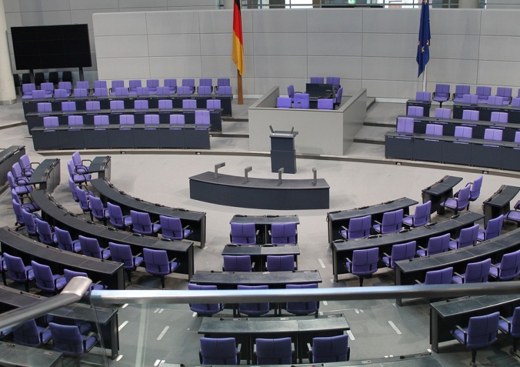 Bundestag Niemcy. Wniosek opozycji o zwiększenie dostaw broni dla Ukrainy przepadł w Bundestagu