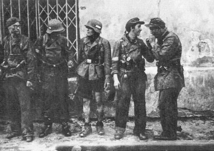  63 dni chwały. 2 października 1944 r. zakończyło się Powstanie Warszawskie 