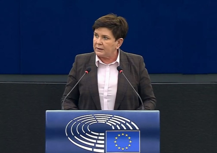 Beata Szydło w Parlamencie Europejskim Podczas debaty nt. rosyjskiej propagandy, Beata Szydło w ostrych słowach wezwała EPP do reakcji ws. Sikorskiego [WIDEO]