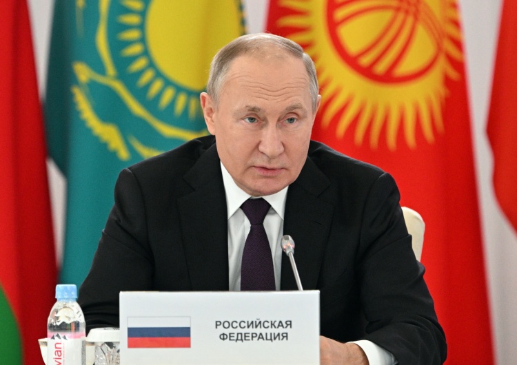 Prezydent Rosji Władimir Putin „To niepoprawne, wręcz perwersyjne”. Putin ostro zrugał Macrona