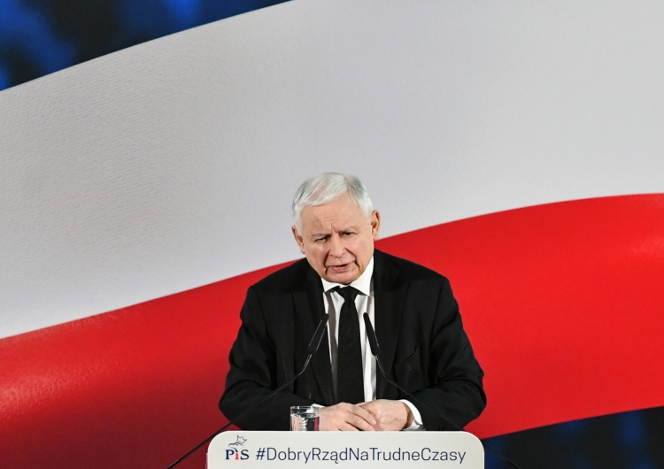 Jarosław Kaczyński Frankfurter Allgemeine Zeitung: PiS pogodził się z utratą pieniędzy z Brukseli i zaostrza kurs