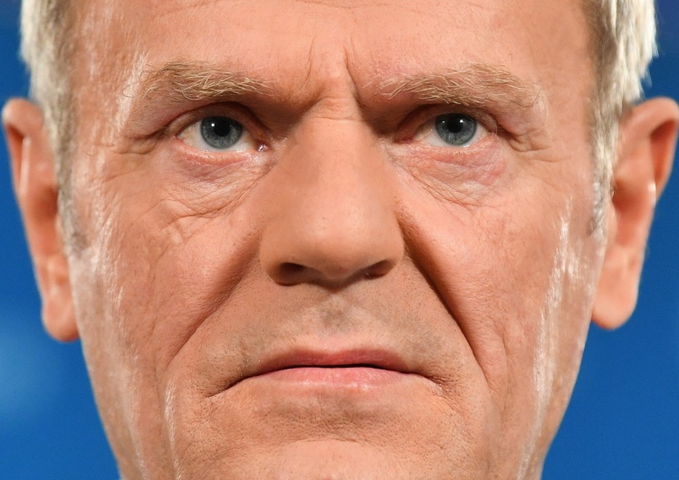 Przewodniczący PO Donald Tusk Donald Tusk w tarapatach. Niemieckie media: „Afera podsłuchowa obciąża rząd PiS”