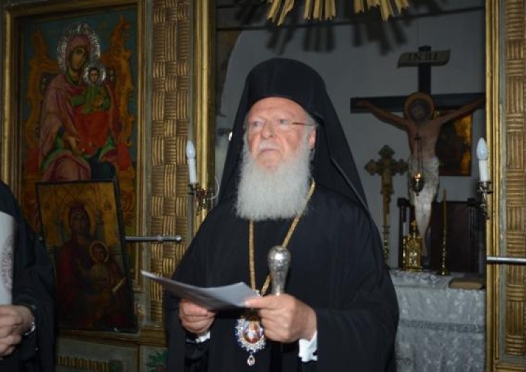 Patriarcha Bartłomiej I Patriarcha Bartłomiej wzywa Cyryla do ustąpienia