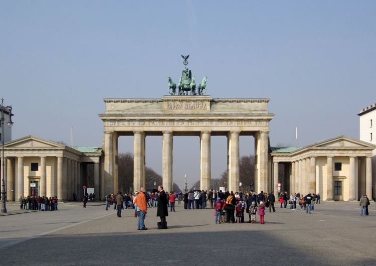 Brama Brandenburska, Berlin „Najgorsze dopiero nadejdzie”. Niemcy obawiają się wielkiego kryzysu