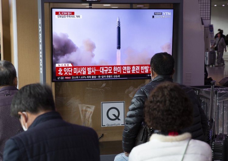 Korea Północna wystrzeliła rakietę Korea Północna wystrzeliła pocisk balistyczny, alarm w Japonii
