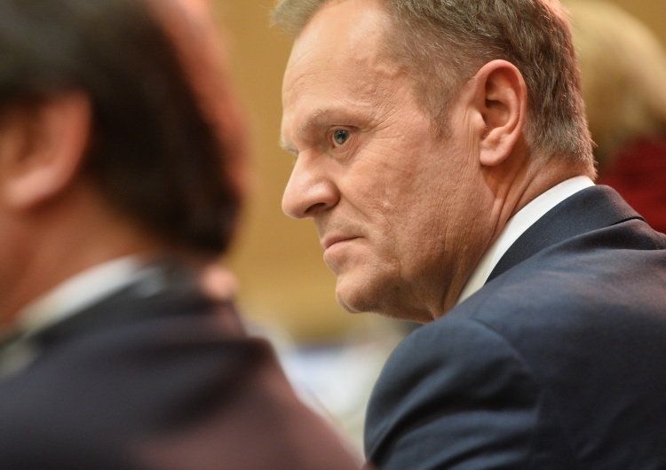 Donald Tusk Nieoficjalnie: Czarnek pozywa Tuska