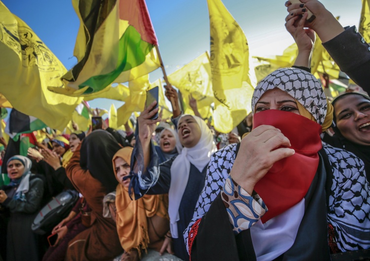 Palestyńska demonstracja w Strefie Gazy Komitet dekolonizacyjny ONZ przyjął projekt rezolucji w sprawie okupacji terytoriów palestyńskich przez Izrael