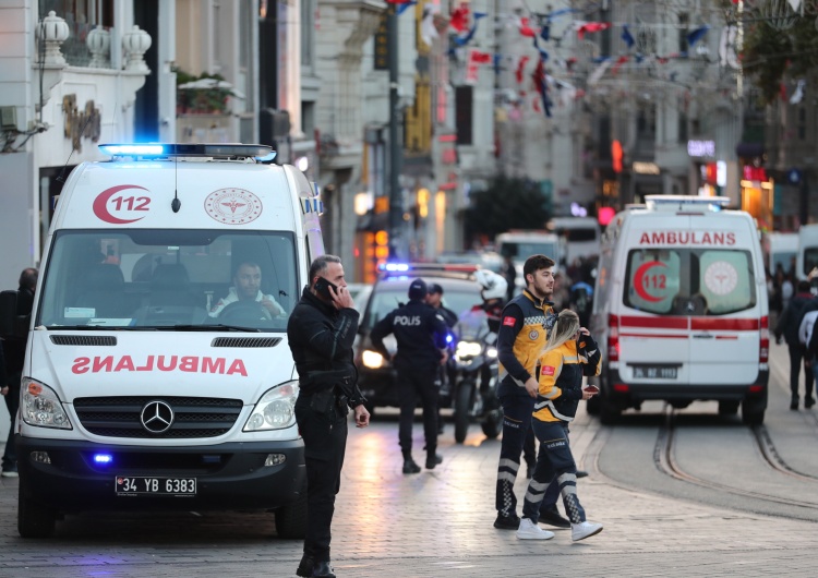 eksplozja w Stambule Wybuch w centrum Stambułu. Nowe informacje: Już cztery ofiary śmiertelne