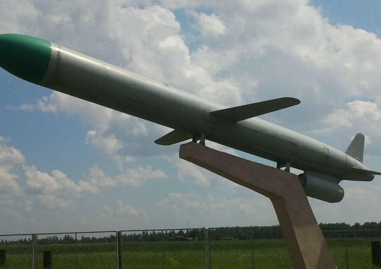 Rosyjski pocisk X-55 Ukraińskie media: Nad Kijowem zestrzelono rosyjski pocisk z atrapą głowicy nuklearnej