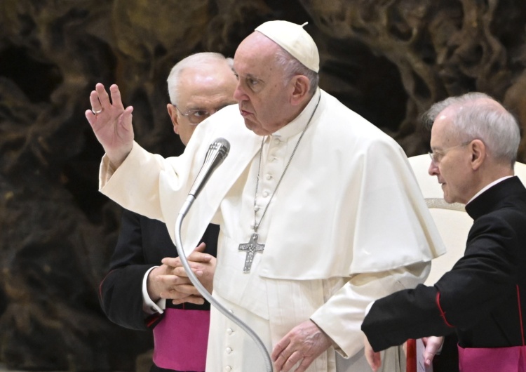 Papież Franciszek Franciszek: Państwo rosyjskie dokonuje inwazji na Ukrainę. Dobrze wiadomo, kogo potępiam
