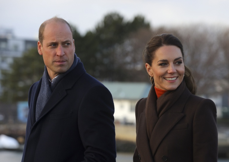 Książę William i Kate Middleton Burza w Pałacu Buckingham. Książę William i Kate Middleton upokorzeni