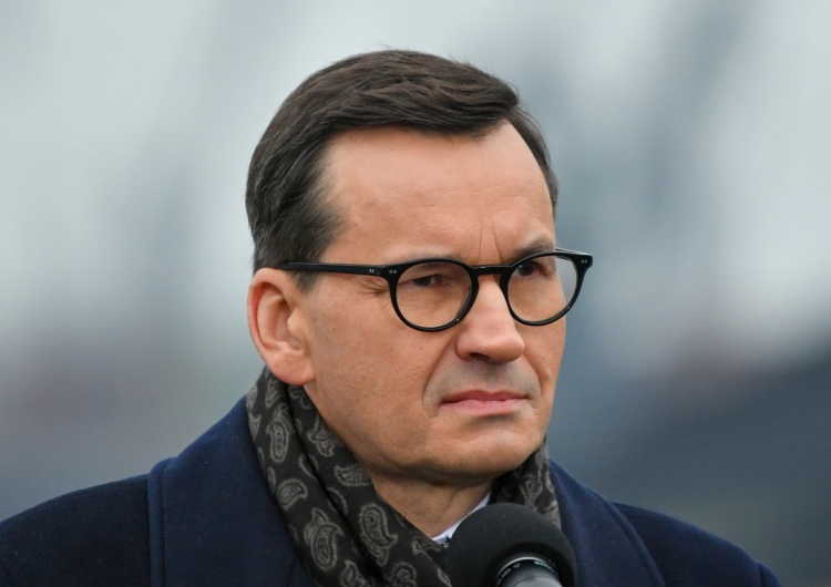 Mateusz Morawiecki Premierzy Polski i Ukrainy rozmawiali o konsekwencjach rosyjskiego ataku rakietowego