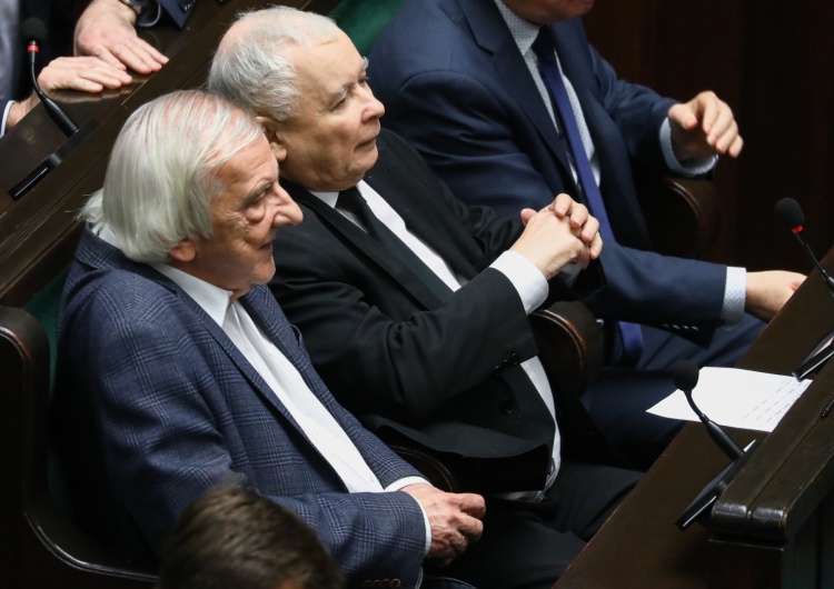Ryszard Terlecki i Jarosław Kaczyński w Sejmie Co dalej z ustawą o Sądzie Najwyższym? Ryszard Terlecki zabiera głos