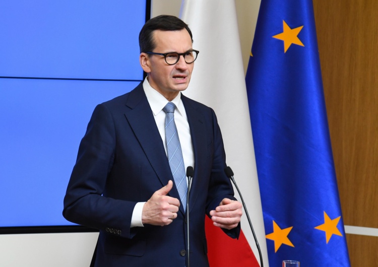 Premier Mateusz Morawiecki  Premier: spór z KE musi zostać zakończony