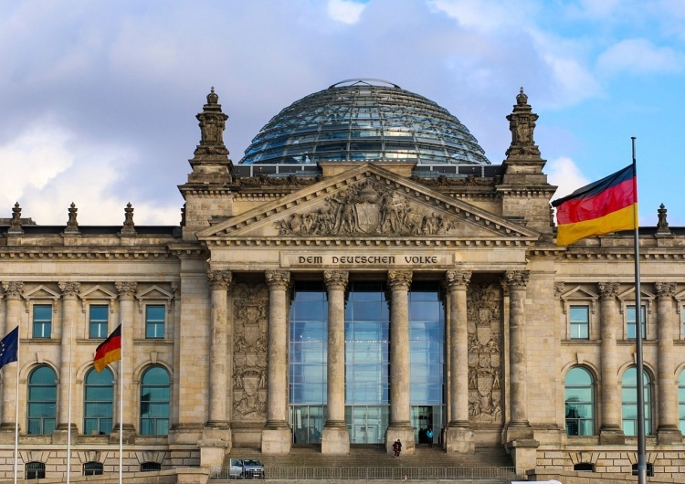 Bundestag Szefowa komisji obrony w Bundestagu skrytykowała niemiecki rząd. Chodzi o pomoc dla Ukrainy