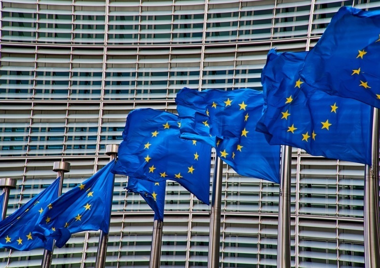  Wiceminister mocno o UE: „Unii Europejskiej chodzi o chaos w naszym państwie”