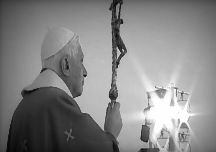 Benedykt XVI Ks. Janusz Chyła: Symfoniczny Papież