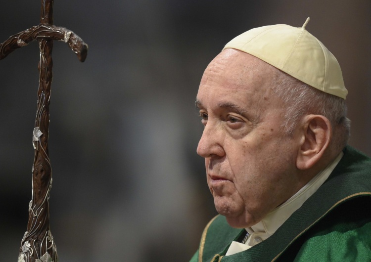 Papież Franciszek Papież: Marzy mi się komunikacja kościelna stawiająca w centrum relację z Bogiem i bliźnim