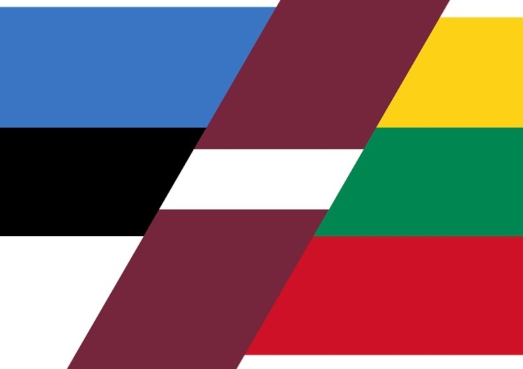Flagi Estonii, Łotwy i Litwy Grzegorz Kuczyński: Czyszczenie ambasad, czyli kraje bałtyckie nie pękają przed Rosją