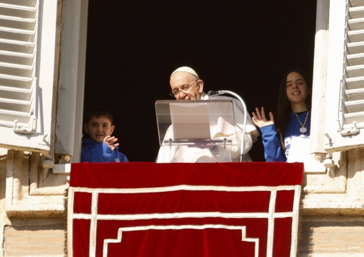 Papież Franciszek Franciszek: Życie jest darem, nie marnujmy daru