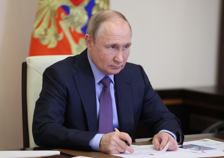 Władimir Putin  Rosyjskie media: Putin wygłosi orędzie przed parlamentem 