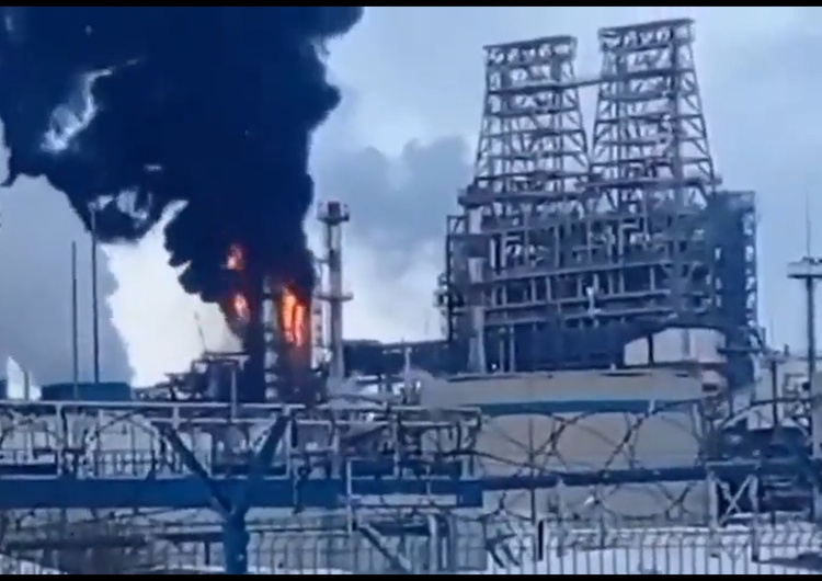 Pożar w rafinerii Łukoil, Rosja [WIDEO] Wielki pożar w rafinerii Łukoil w Rosji