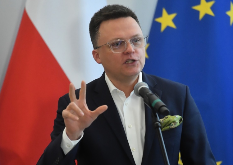 Szymon Hołownia Gill-Piątek opuszcza Polskę 2050. Jest reakcja Szymona Hołowni