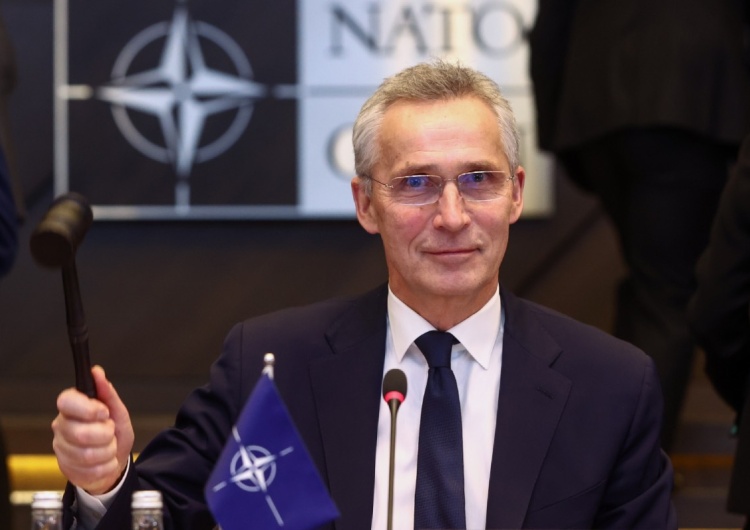 Jens Stoltenberg Szef NATO spotka się z Andrzejem Dudą. Podano termin