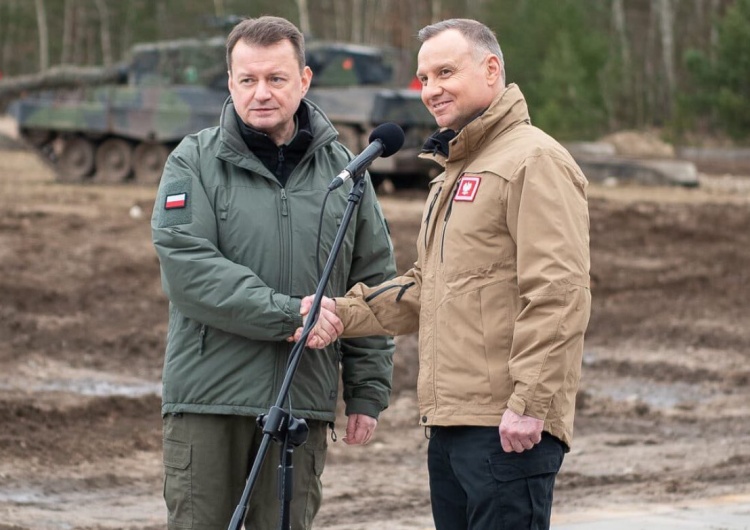 Szef MON Mariusz Błaszczak z prezydentem Andrzejem Dudą „Daily Telegraph”: Polska staje się militarną potęgą w Europie
