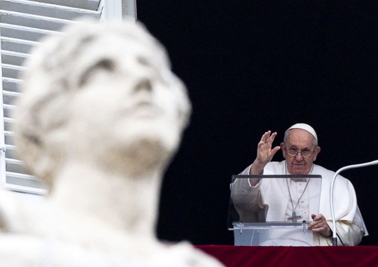 Papież Franciszek Papież: Pan proponuje nam, abyśmy porzucili logikę zysku i nie mierzyli miłości na skali obliczeń i pożytku