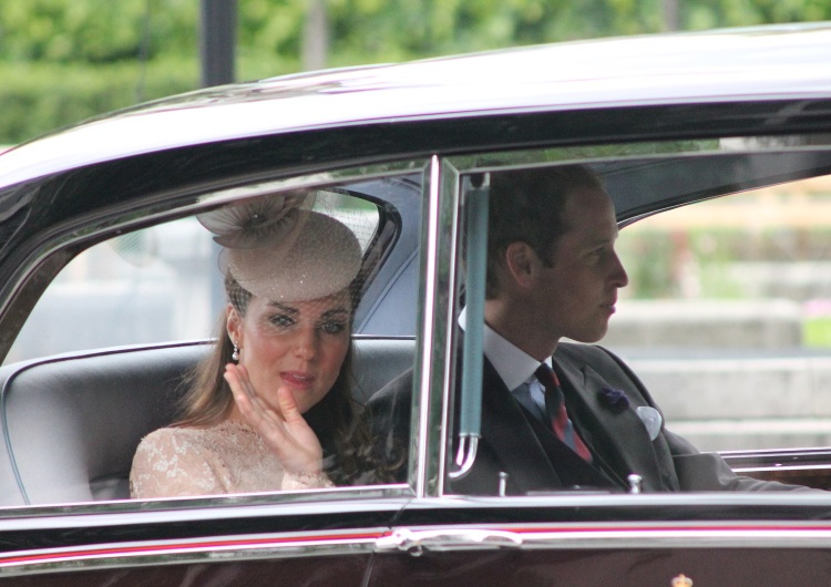 Kate Middleton i książę William Trzęsienie ziemi w Pałacu Buckingham. Wyciekły prywatne wiadomości Kate Middleton do księcia Harry'ego