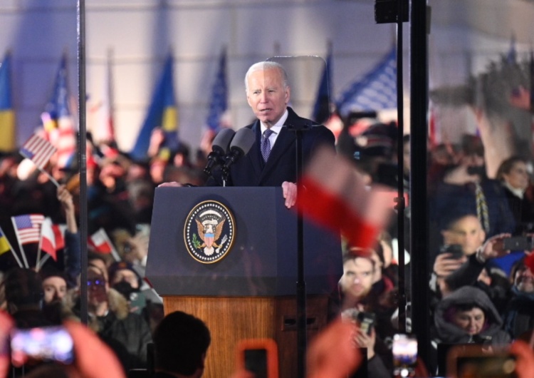 Prezydent USA Joe Biden Oczy świata skierowane na Warszawę. Mocne przemówienie Joe Bidena