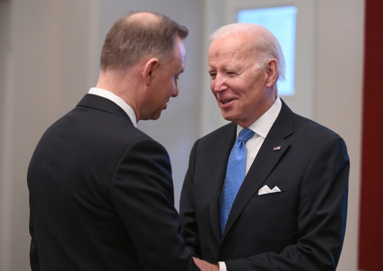 Andrzej Duda i Joe Biden Andrzej Duda został zapytany o ostatnie słowa Joe Bidena. „Pan prezydent przekazał mi…”