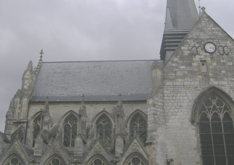 Liesse-Notre-Dame Francja: pielgrzymka nawróconych z islamu do sanktuarium Matki Bożej w Liesse