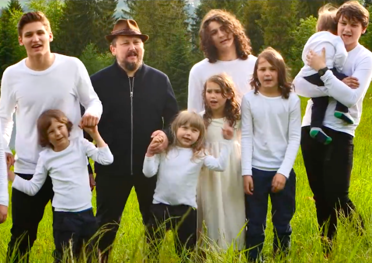  [wywiad] Joszko Broda, muzyk, ojciec 12 dzieci: Rodziny potrzebują bezpieczeństwa 