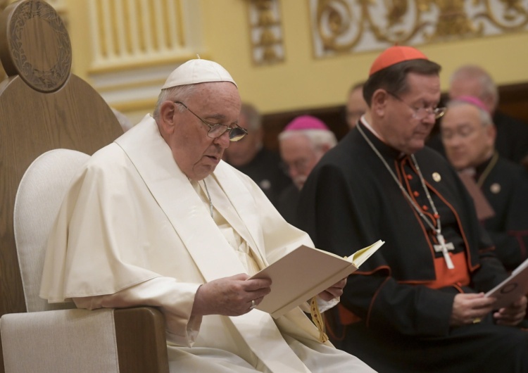 Papież Franciszek  Kanadyjska zakonnica: Papież dał nam silnego kopniaka